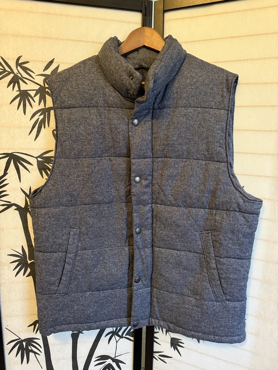 Banana Republic Other - Banana Republic Quilted Puffer Vest (NWT)